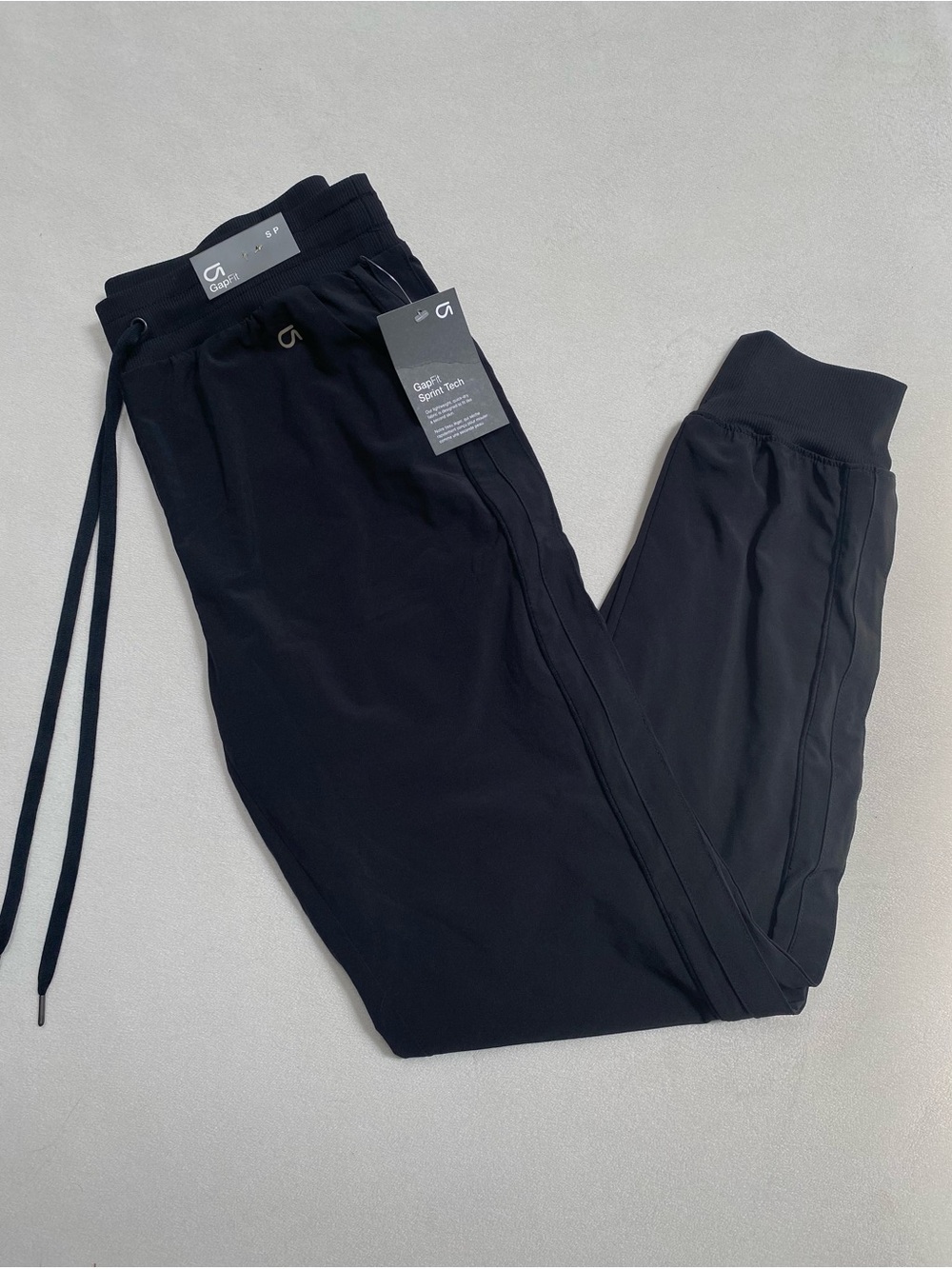GAP Fit Women’s Sprint Tech Jogger Pant NWT
